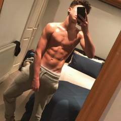 Ethan_winters photo on Jungo Live
