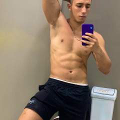 Victor ❤️ gay photo on Denver Gays Club