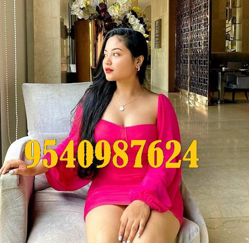 Call girls service in green park metro contact us on 9540987624.............