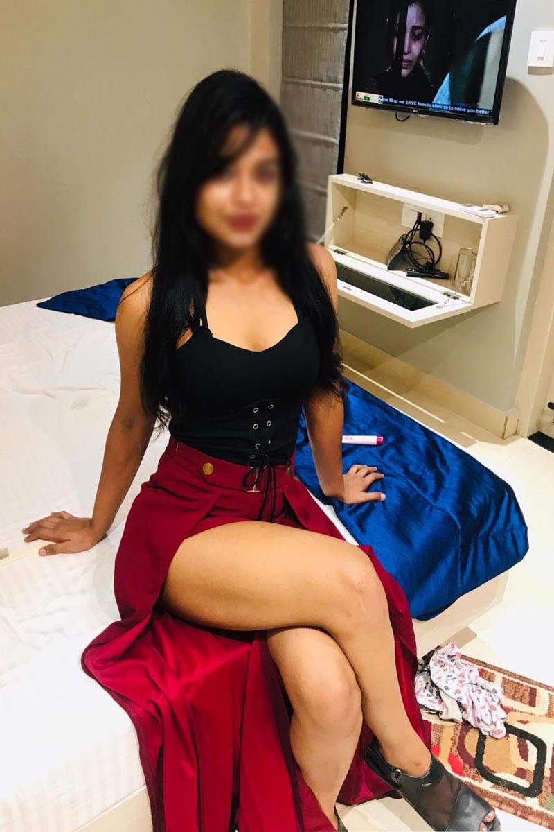24/7 Available Call Girls in Connaught Place 8447011892 Real Photo: 100% Safe and Secure