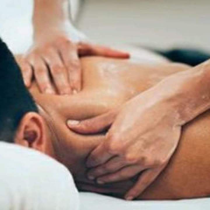 Massage Photo On Abu Dhabi Gays Club