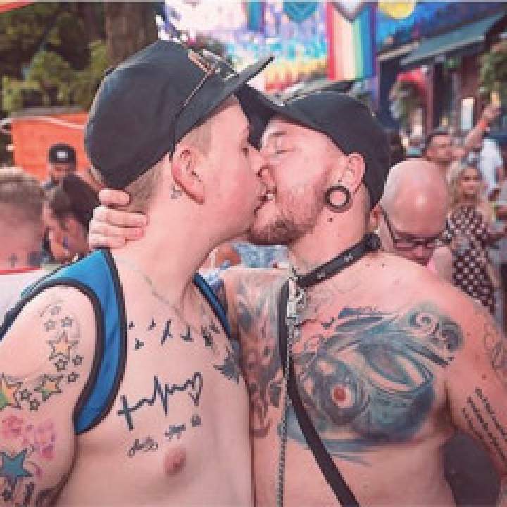 Ganja Photo On Huntington Beach Gays Club
