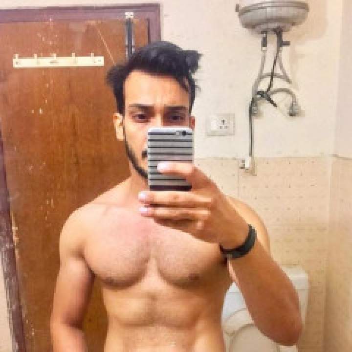 Sahikhan Photo On India Gays Club