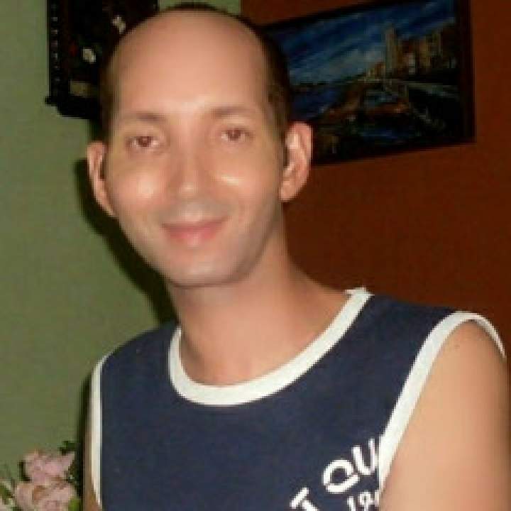 Jochi Photo On Cuba Gays Club