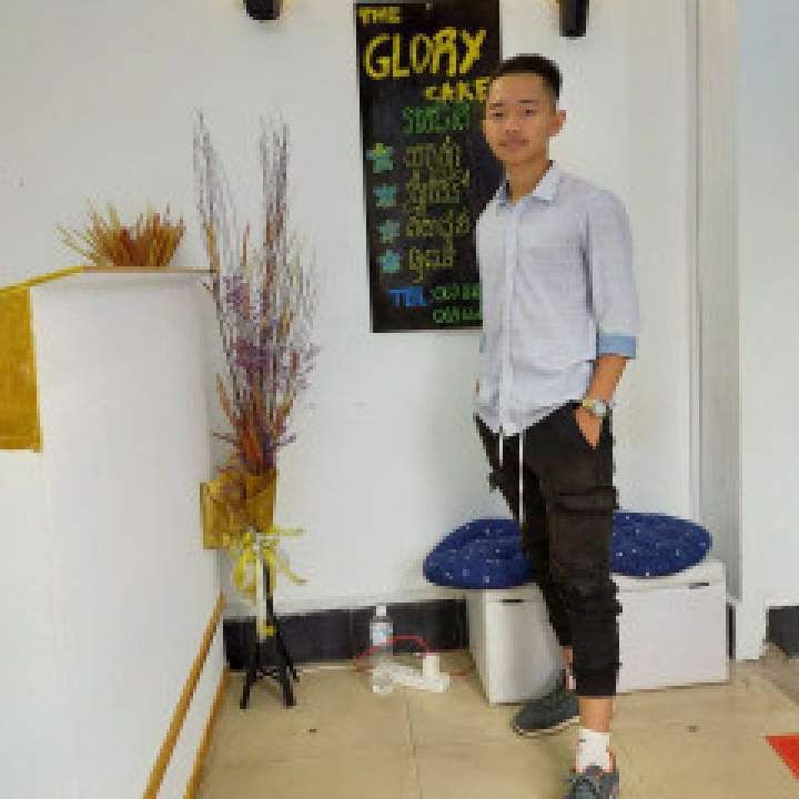 Seng Photo On Cambodia Gays Club