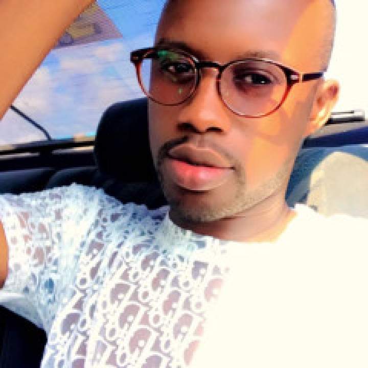 Fashion-mec Photo On Dakar Gays Club