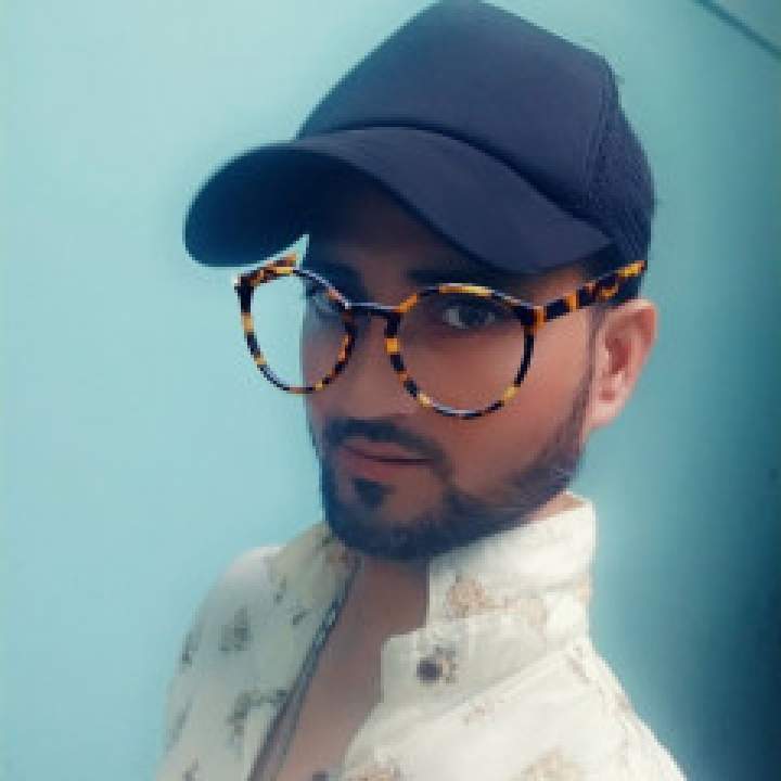 Sefsekh Photo On Lucknow Gays Club