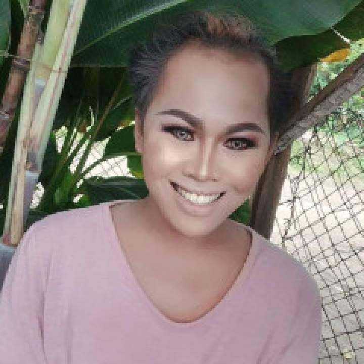Katorse Photo On Philippines Gays Club