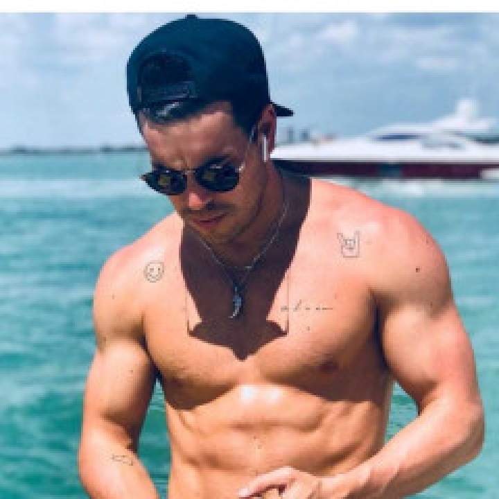 Marco Photo On Cuba Gays Club
