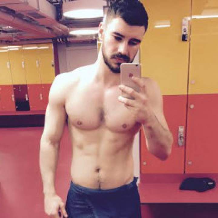 Gay_guy1 Photo On Jungo Live