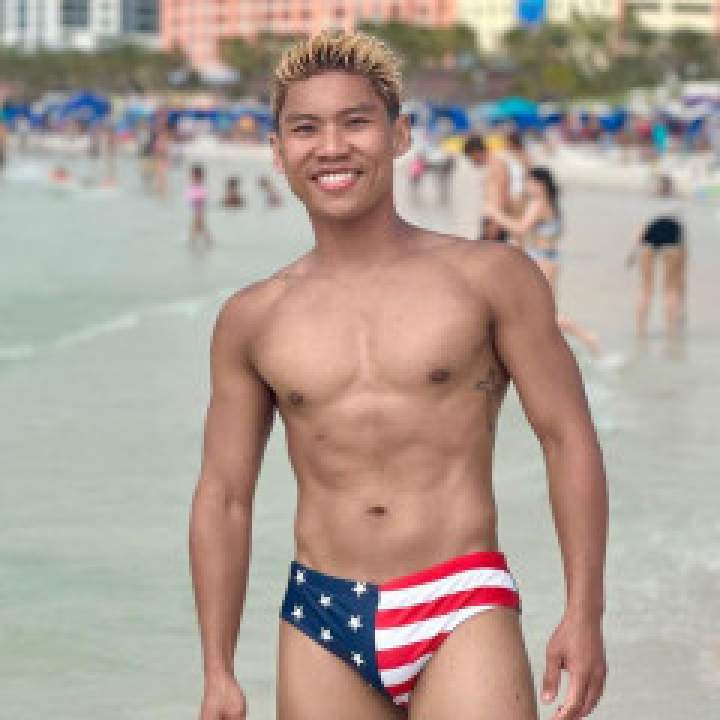 Rubben Photo On Singapore Gays Club