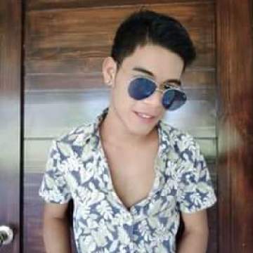 Wilson Photo On Tacloban City Gays Club